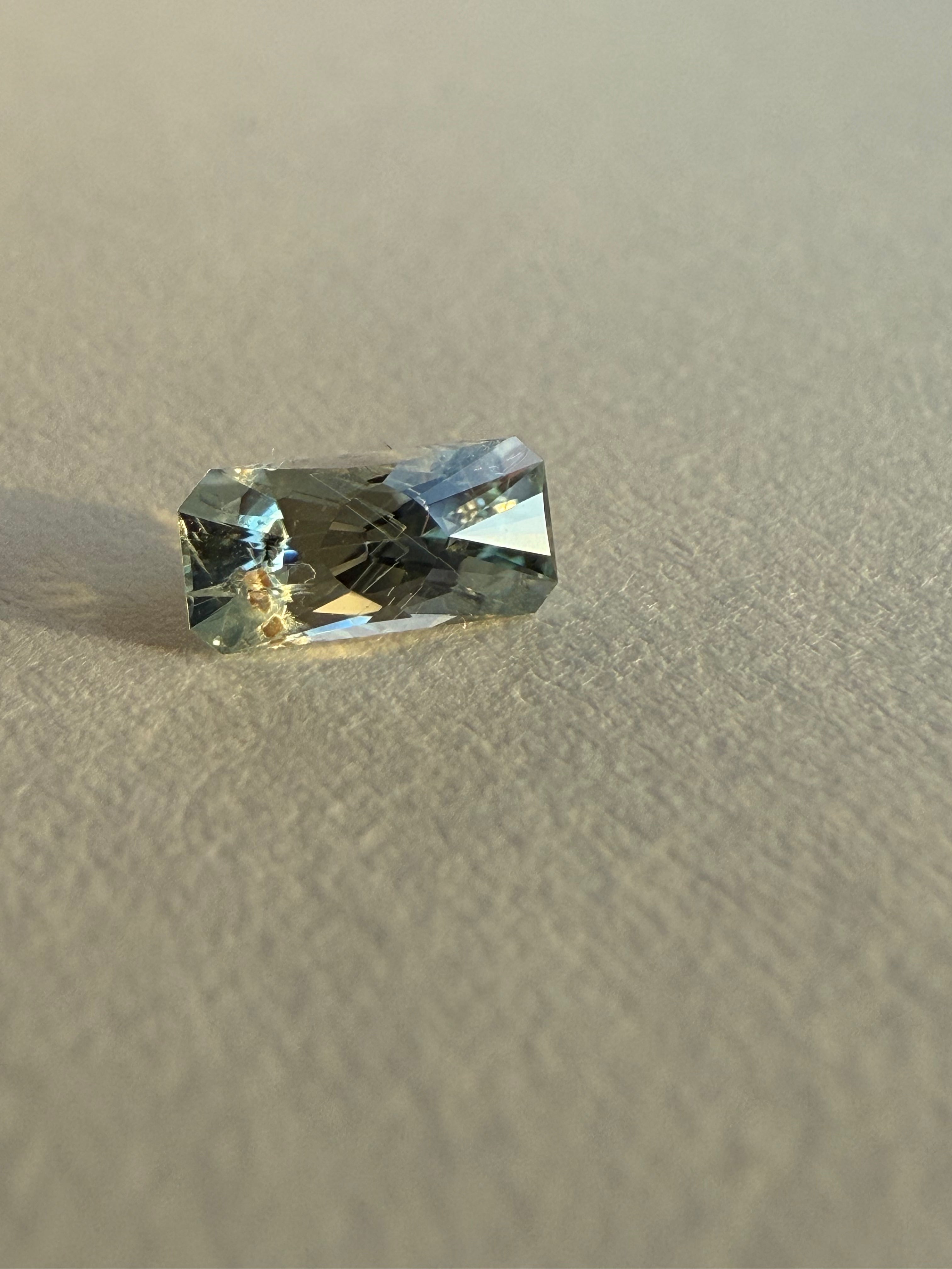 0.895ct Light Blue Montana Sapphire