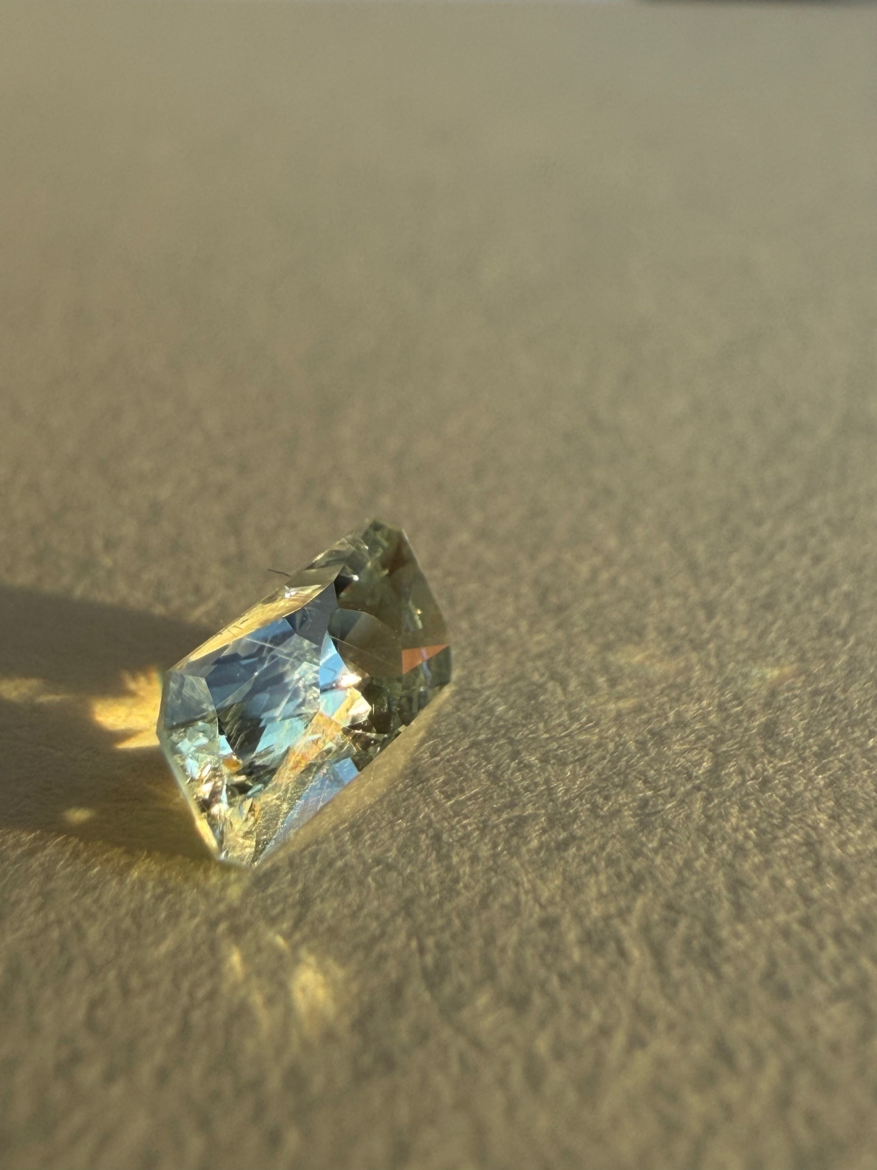 0.895ct Light Blue Montana Sapphire