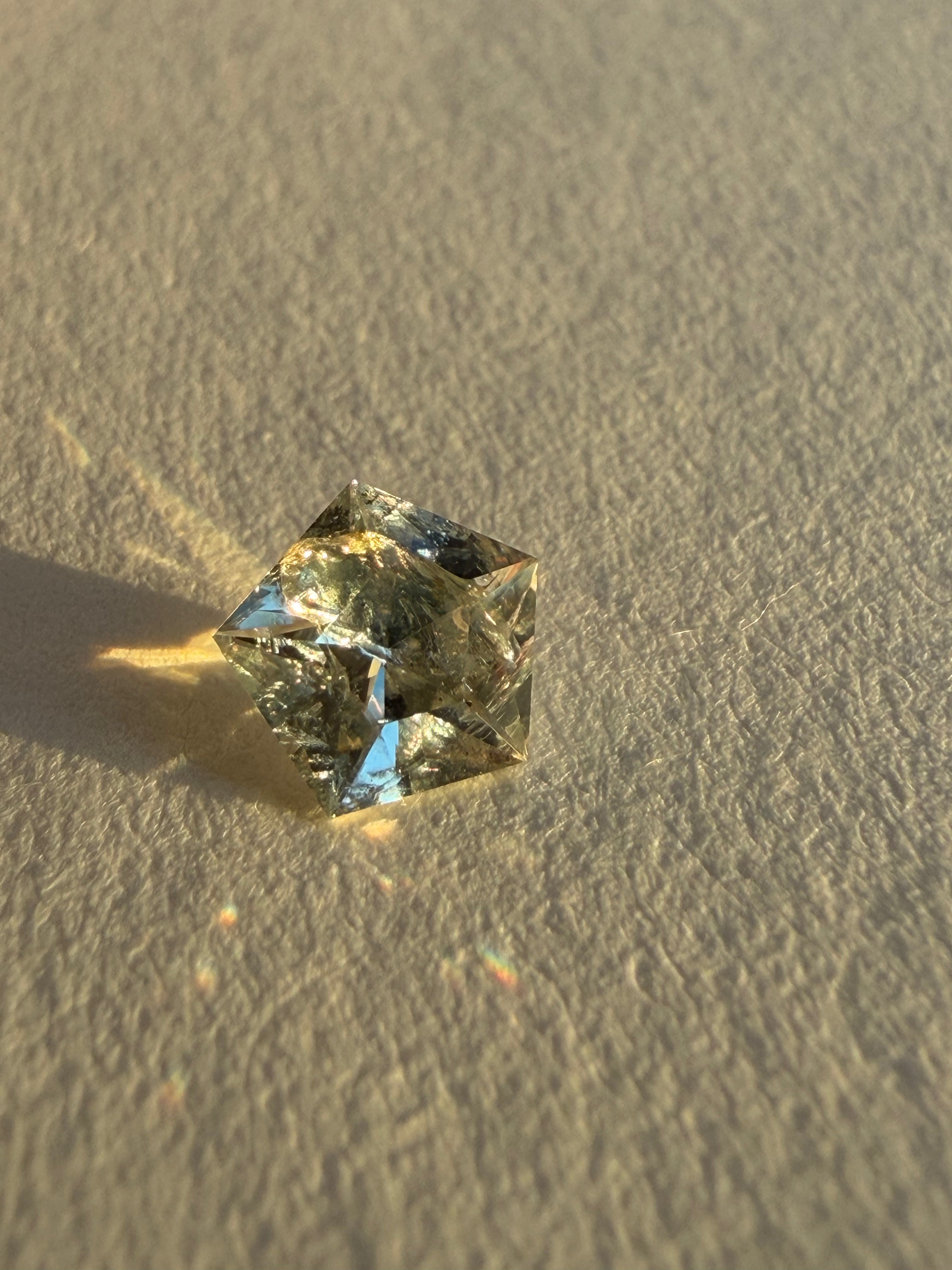 1.000ct Mint Green/Yellow Montana Sapphire