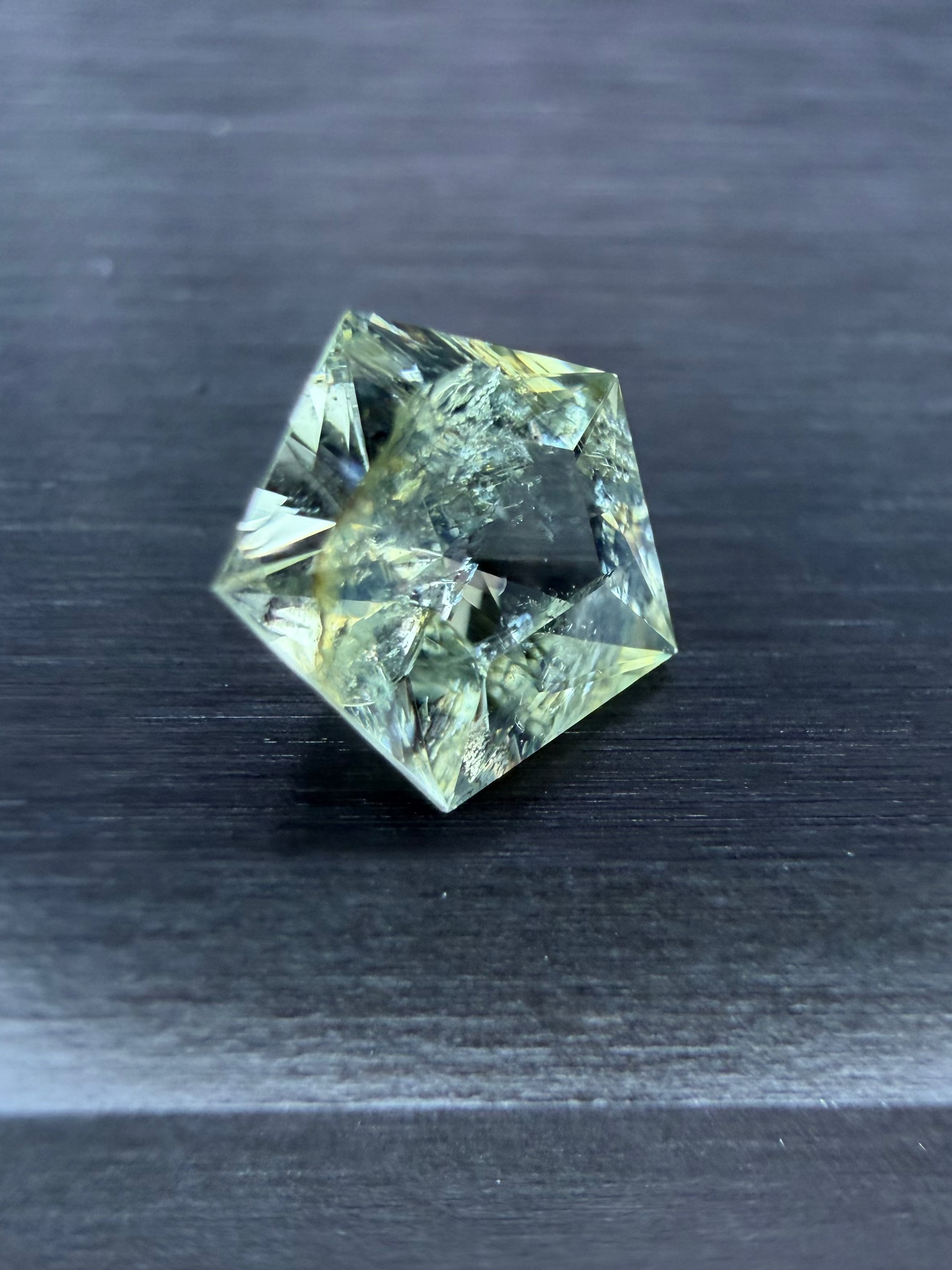 1.000ct Mint Green/Yellow Montana Sapphire