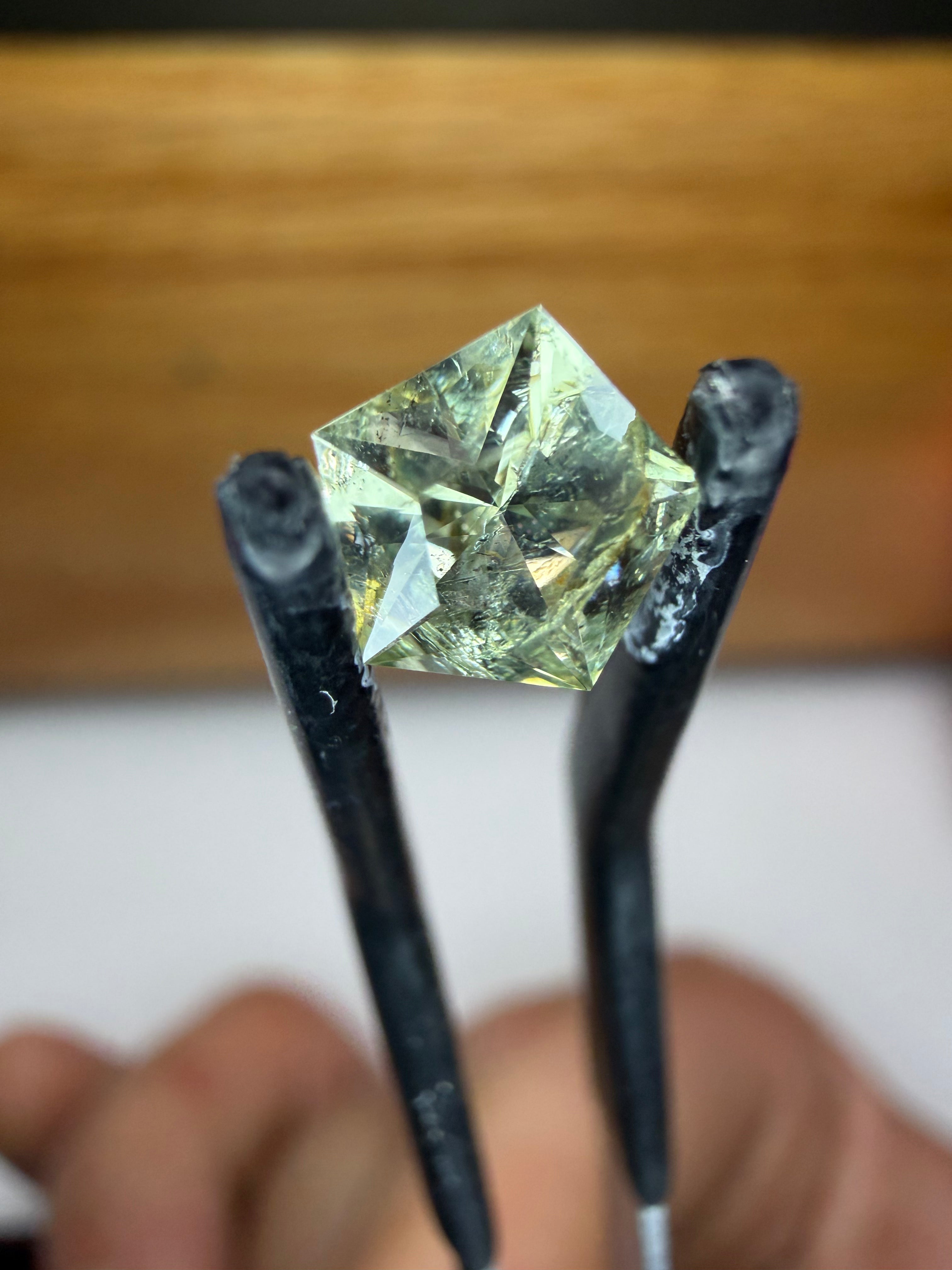 1.000ct Mint Green/Yellow Montana Sapphire